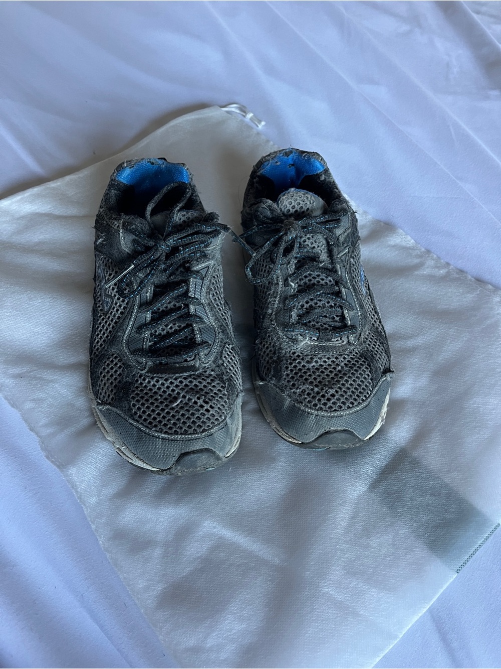 Fila Men's Black and Blue Mesh Athletic Sneakers
